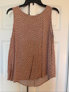 Womens Sleeveless Polka Dot Tank Top - Brown